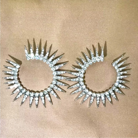 Beautiful New Sterling Silver White Sapphire Hoops - Picture 2 of 5